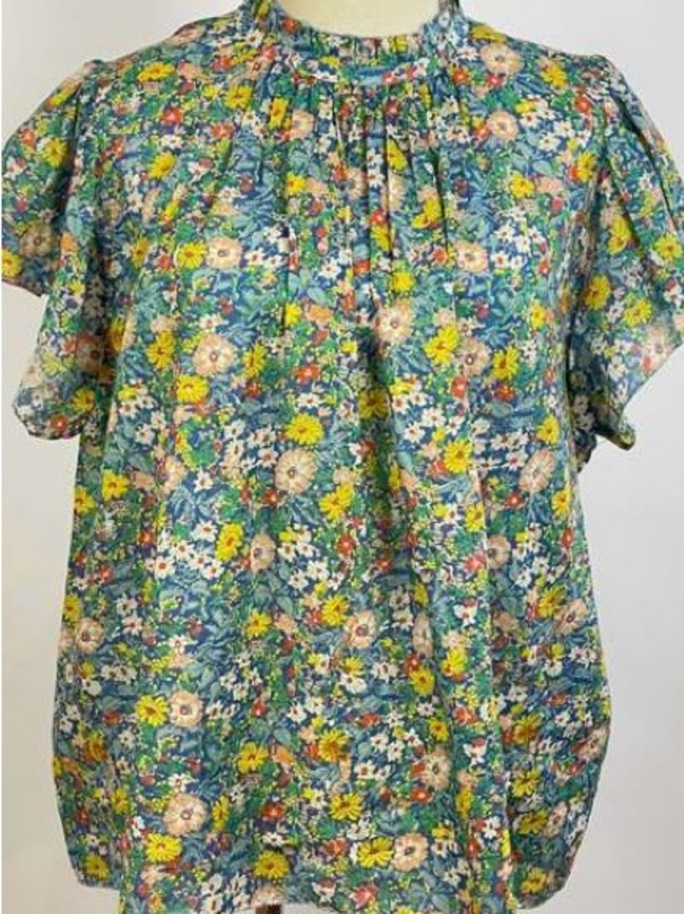 Trovata perfect summer blouse, size small